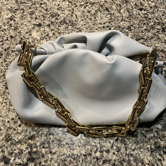 Light blue/grey cloud shoulder bag. NWOT. never worn - Picture 1 of 4